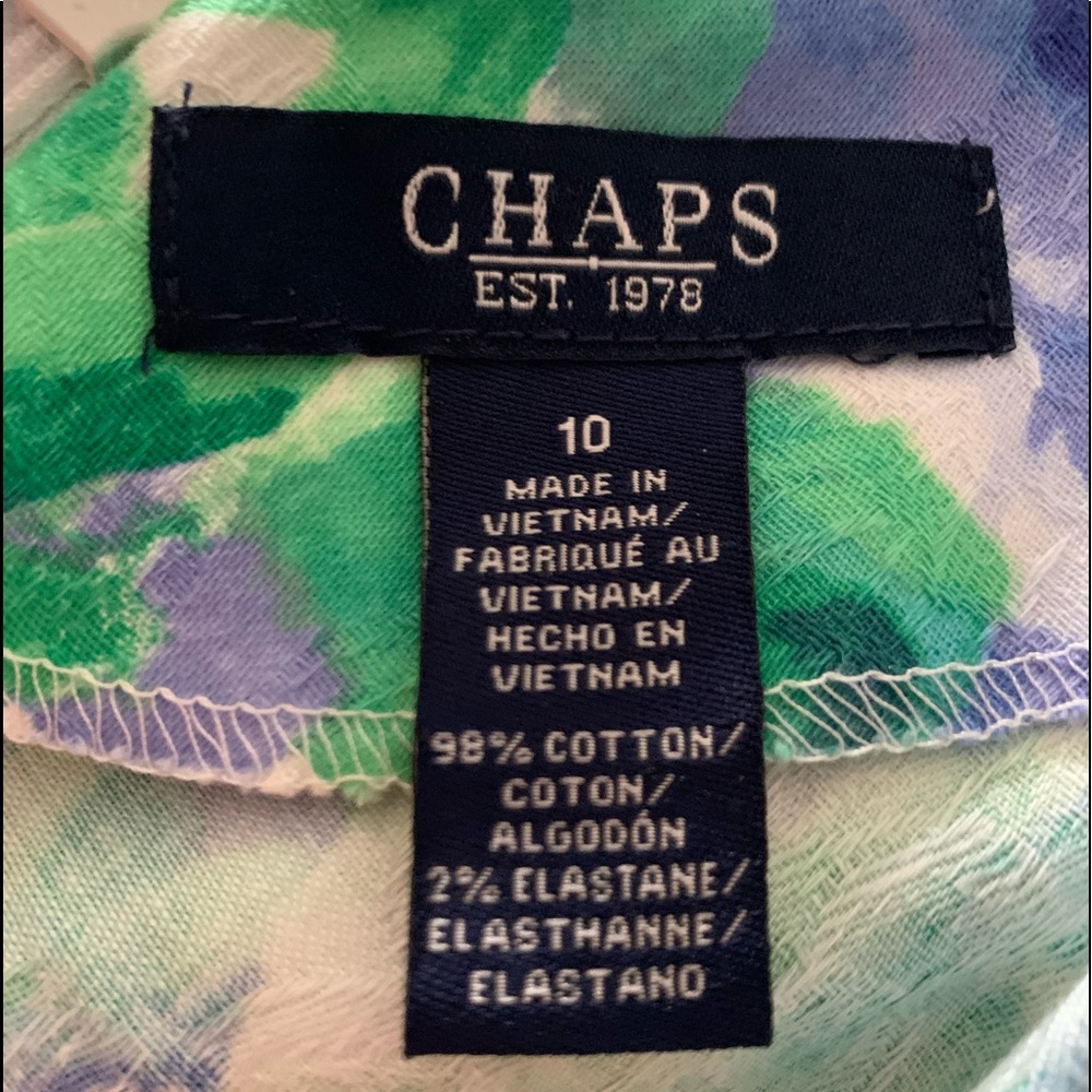 Chaps Sleeveless summer dress Size 10
V neck front and back Blues, Greens, White - Picture 8 of 11